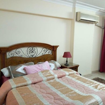 Your Dream Apartment In Agouza "Family Only" Il Il Cairo Esterno foto