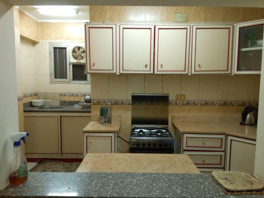 Your Dream Apartment In Agouza "Family Only" Il Il Cairo Esterno foto