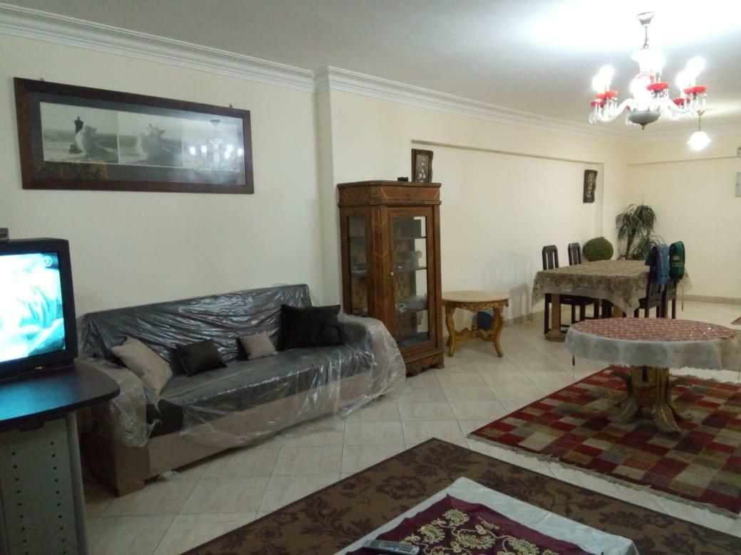 Your Dream Apartment In Agouza "Family Only" Il Il Cairo Esterno foto